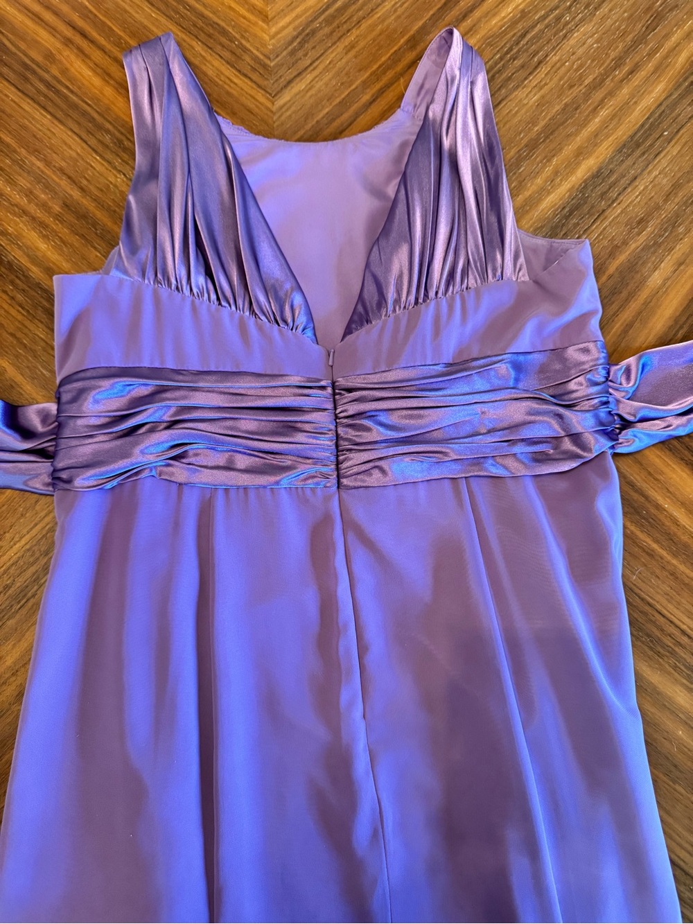David’s Bridal Lilac Chiffon Formal Gown Draped Back Tie Dress 18 - Picture 9 of 13